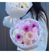 Букет Гербер и хризантем (кустовых и одноголовых)