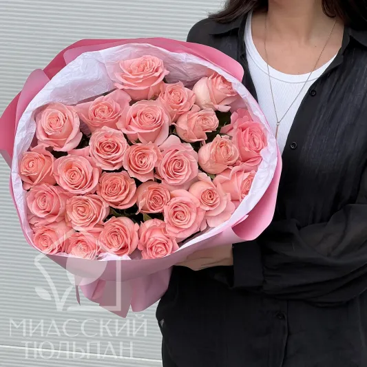 25 нежных роз Saida