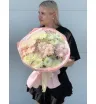 Букет с хризантемой лимониумом