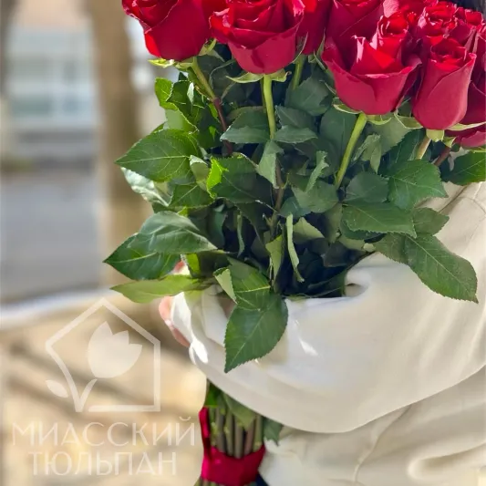 35 эквадорских роз 90 см