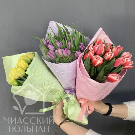Букет пионовидных тюльпанов