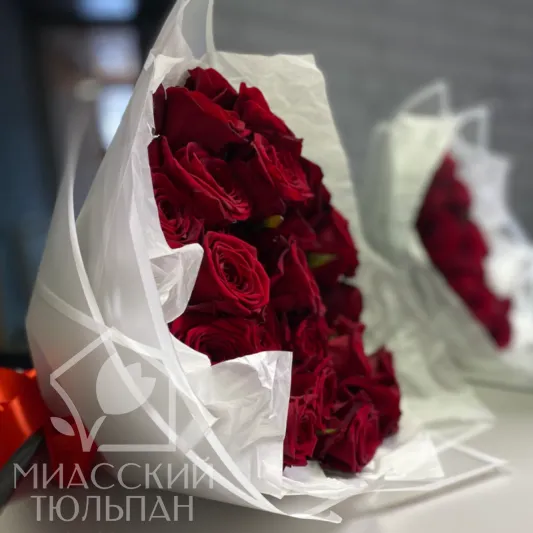 Монобукет из красных роз