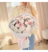 Нежный букет кустовых хризантем и диантусов 3