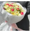 Прекрасный букет пионов 3